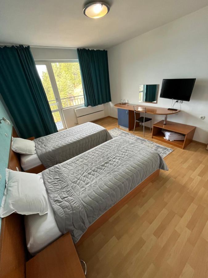 Хотел Панорама Доспат Ngoại thất bức ảnh